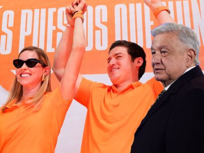 No hay obstáculo que impida a Mariana Rodríguez ir por alcaldía de Monterrey: López Obrador