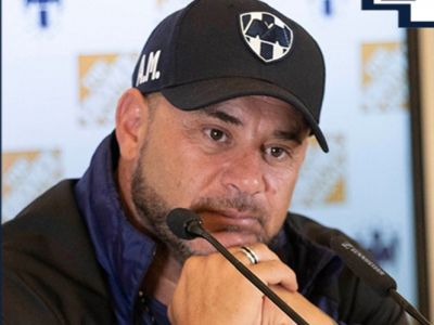 Mohamed acepta interés por Ake Loba